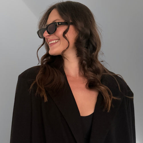 'Gia' ft. Gloss Black w. Black Lens