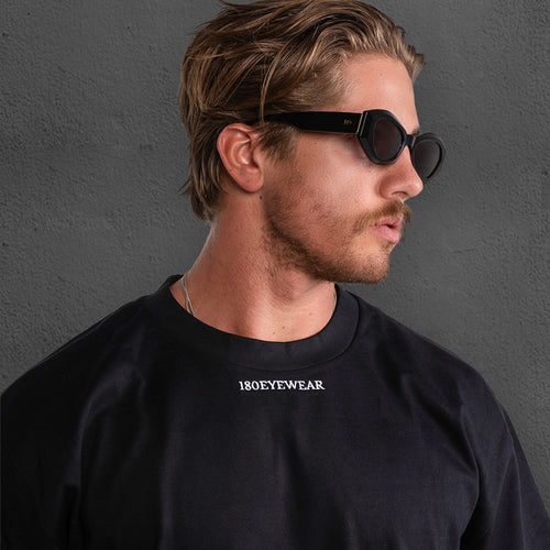 Oversized Tee boxy fit t-shirt with dropped shoulder cut